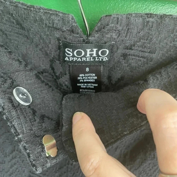 Soho Apparel Black Tribal Shorts Size 8 Boho Cute! EUC - Picture 3 of 4